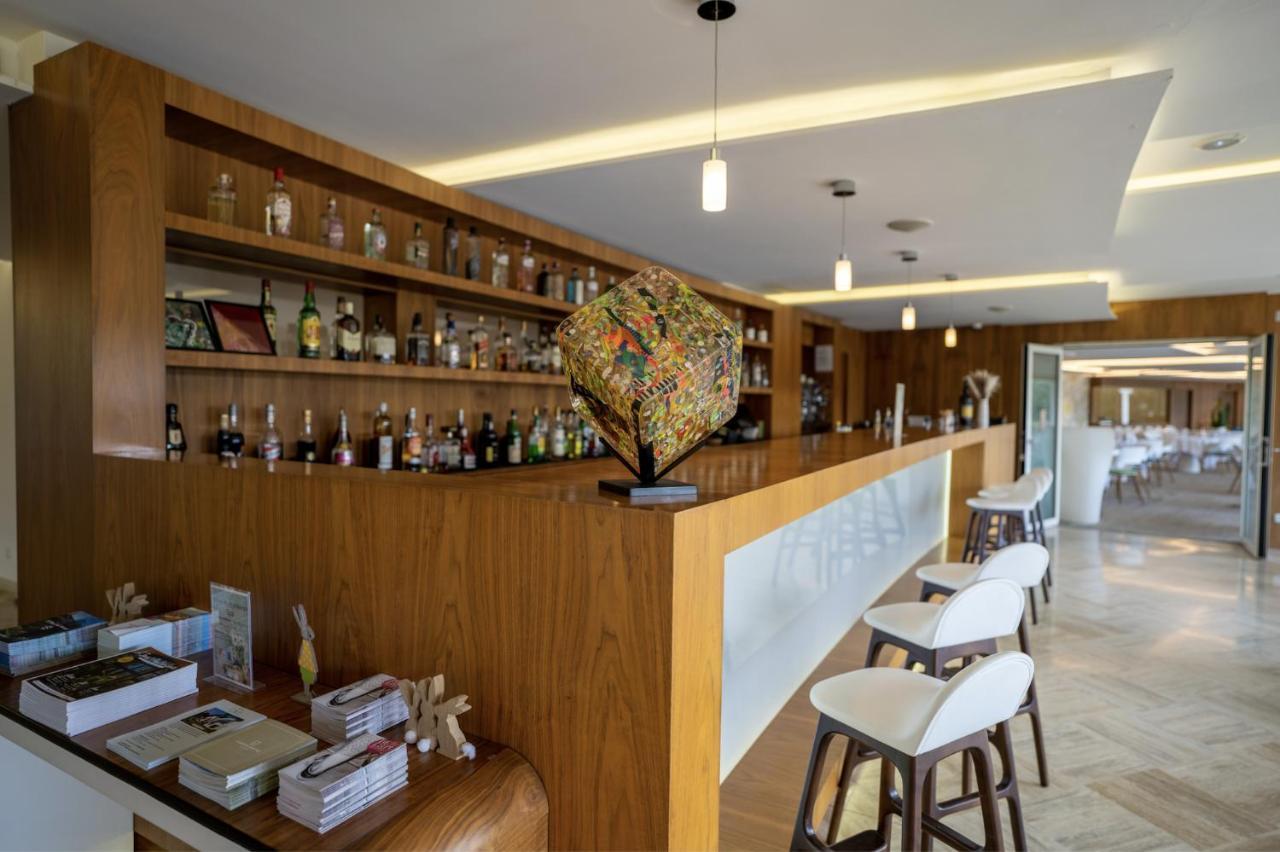Hotel Restaurant La Vague De Saint Paul Eksteriør bilde